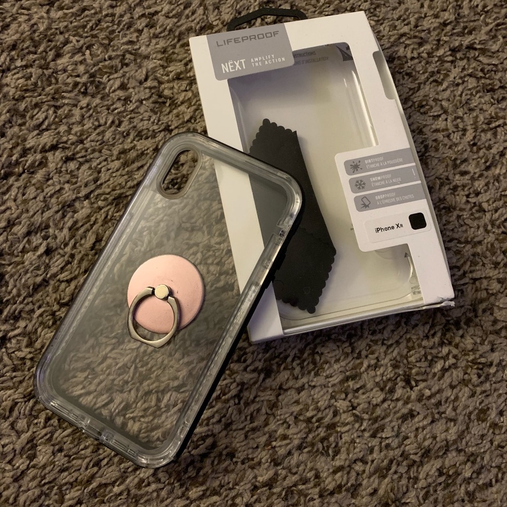 🚫sold on merc🚫 Lifeproof iPhone XR case